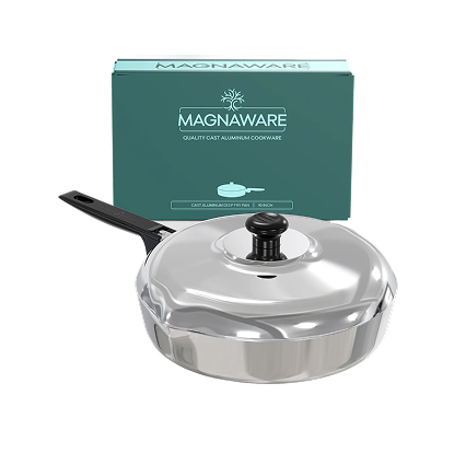 10 Inch Sauté Pan with Lid hover
